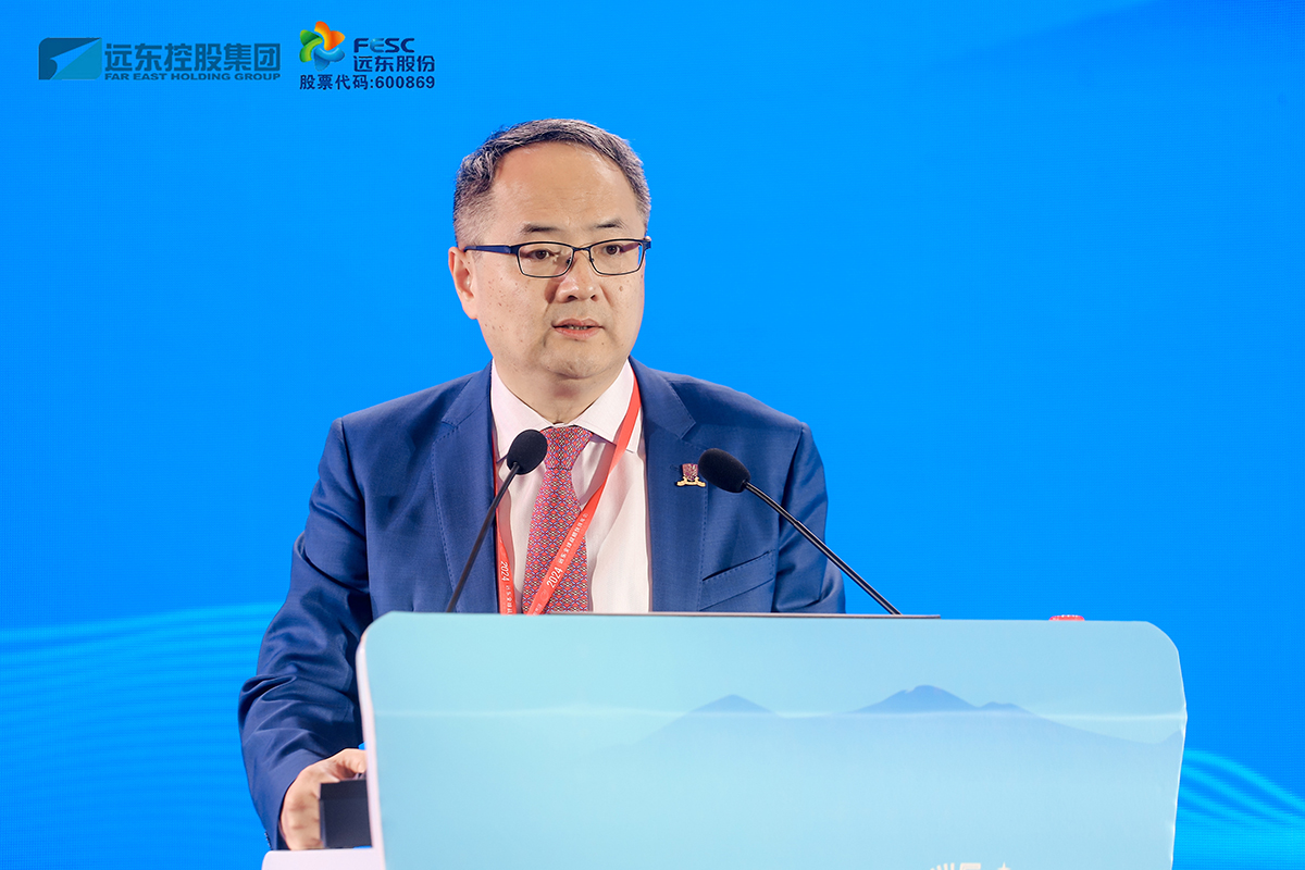 5、2024C50+轮值主席、香港中文大学商学院副院长、终身教授 马旭飞.jpg 5、2024C50+轮值主席、香港中文大学商学院副院长、终身教授 马旭飞.jpg